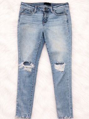 Buckle Black Ankle Skinny Jeans Women’s 28x27 Light Wash Distressed Raw Hem